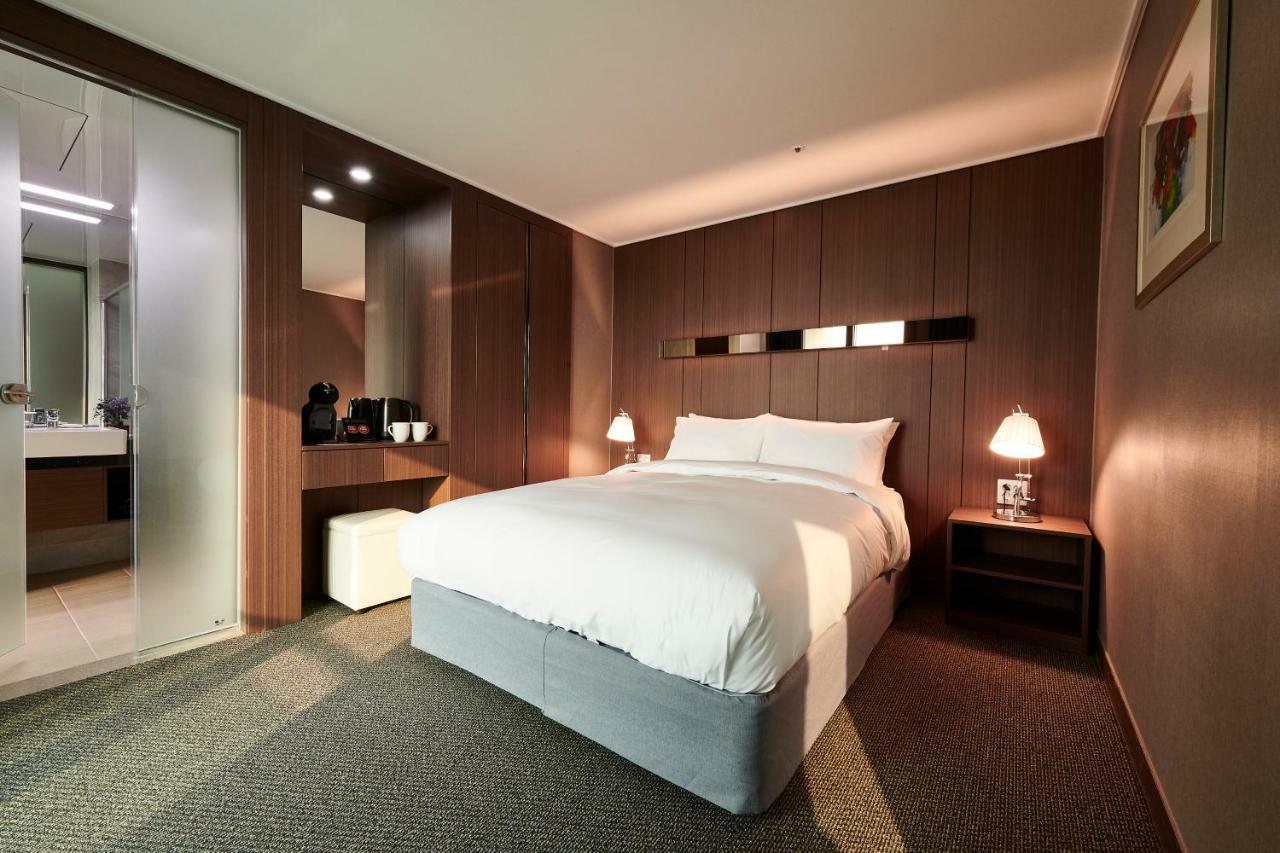 New Raon Stay Jinju Zewnętrze zdjęcie